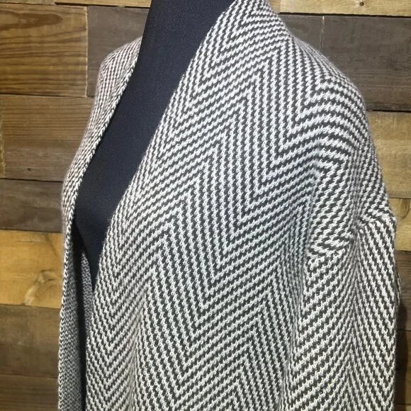 Emery Rose Long Open Cardigan Sweater Duster Brown and White Chevron Medium - Picture 7 of 13